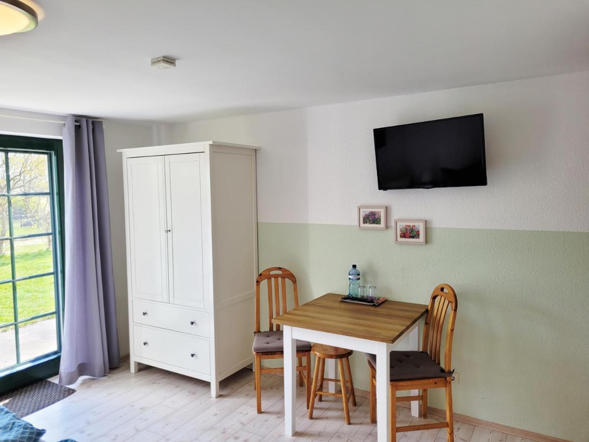 Pension Landhaus Teichgraf Wolgast Exteriör bild