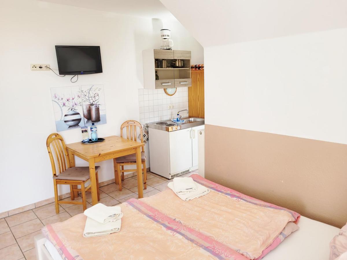 Pension Landhaus Teichgraf Wolgast Exteriör bild