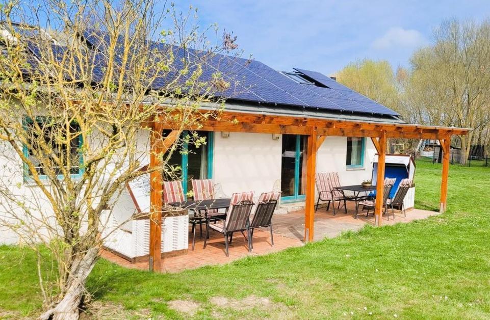Pension Landhaus Teichgraf Wolgast Exteriör bild